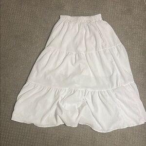White Tiered A-Line Midi Skirt for Casual Wear